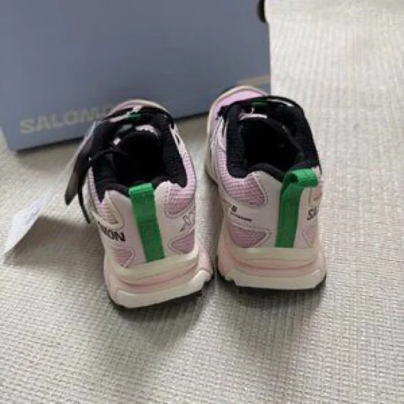 Salomon XT-6 Athletic Shoes - Picture 5 of 5